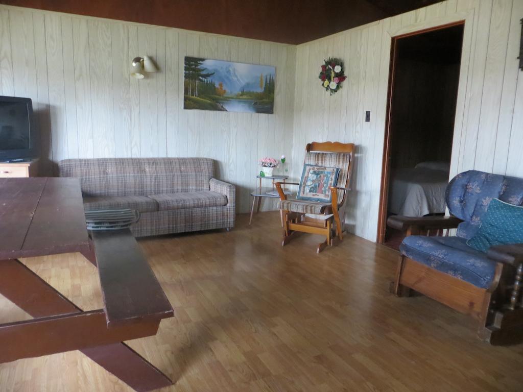 Maciver'S Motel And Camp Blind River Kamer foto